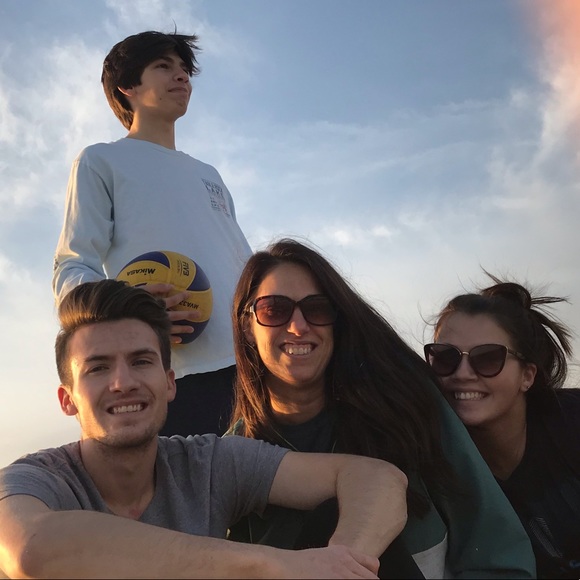 Meet your Posher, Robin - Picture 5 of 8